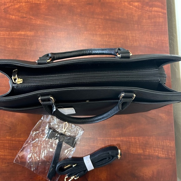 Rains more Women's Laptop Bag NWT - Picture 7 of 11